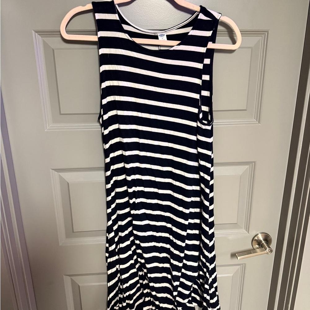 Old Navy Black and White Striped Midi Dress